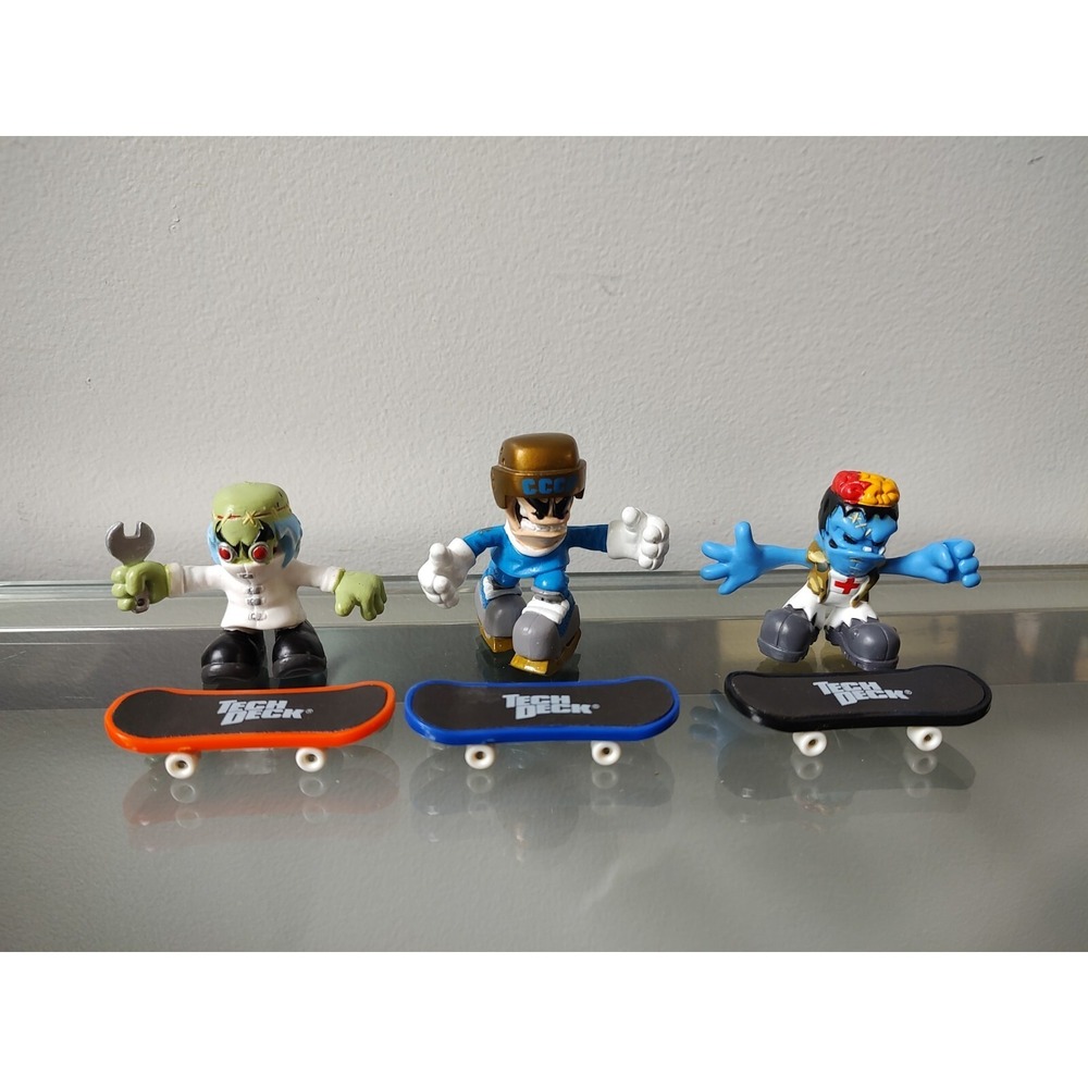 Tech Deck dude lot of‎ 3 finger skateboard